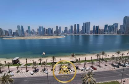 Apartment - 3 Bedrooms - 4 Bathrooms for rent in Al Khan Corniche - Al Khan - Sharjah