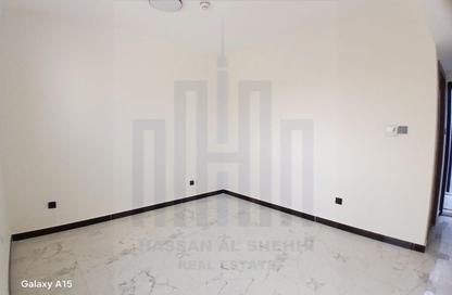 Apartment - Studio - 1 for rent in Muwailih Building - Muwaileh - Sharjah