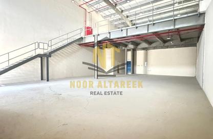 Warehouse - Studio - 1 for rent in Al Sajaa Industrial - Al Sajaa - Sharjah