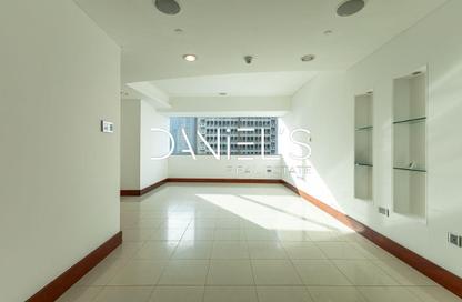 Apartment - 2 - 3 for rent in Jumeirah Living - World Trade Centre Residence - World Trade Center - Dubai