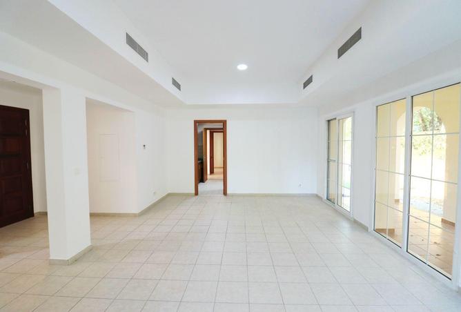 63249170 - Property Image 3