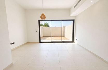 Townhouse - 3 Bedrooms - 3 Bathrooms for rent in Aldhay at Bloom Gardens - Bloom Gardens - Al Salam Street - Abu Dhabi Townhouse - 3 Bedrooms - 3 Bathrooms for rent in Aldhay at Bloom Gardens - Bloom Gardens - Al Salam Street - Abu Dhabi
