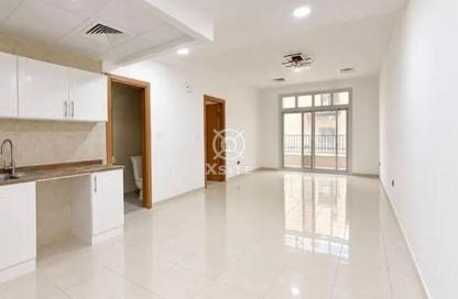 Apartment - 1 - 2 for rent in Rose 1 - Emirates Gardens 1 - District 13 - Jumeirah Village Circle - Dubai