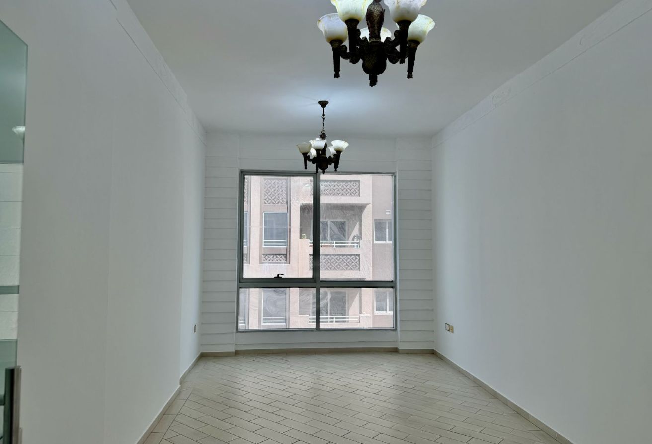 Spacious 2BR Family Apartment | Near MOE — image 6