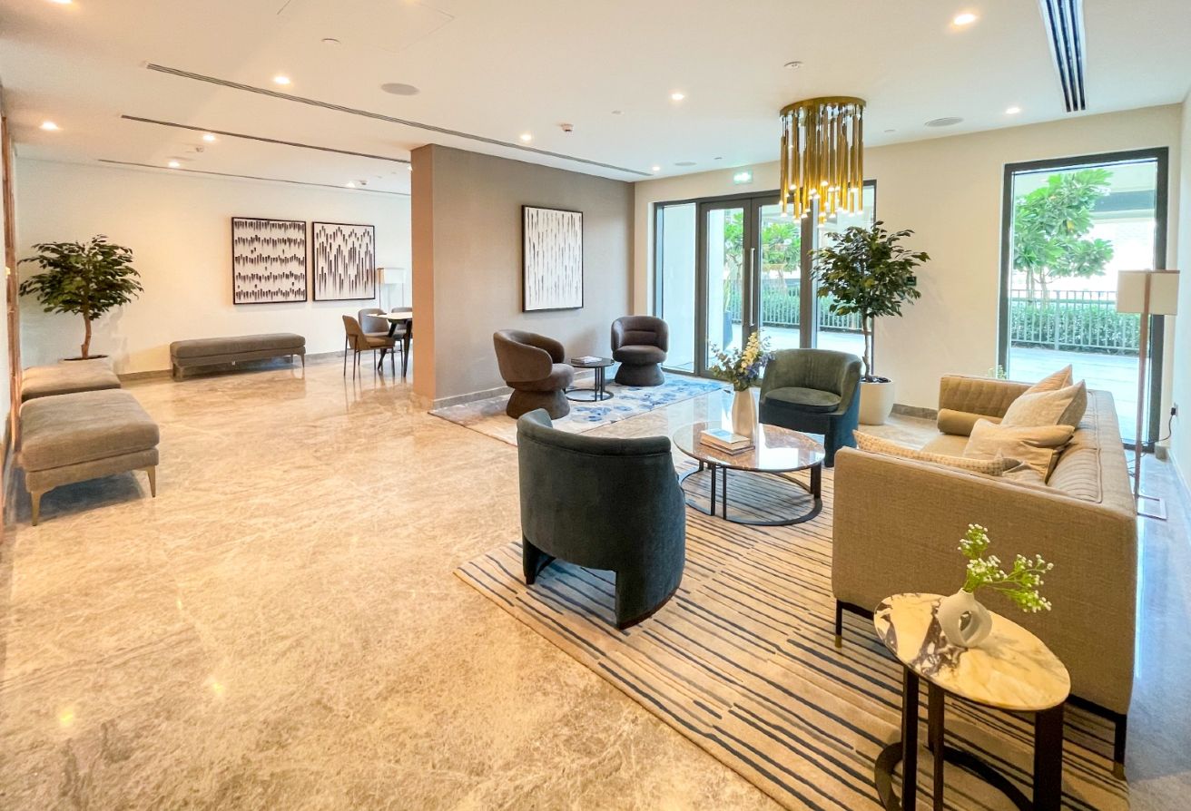 FURNISHED 2BR| HIGH FLOOR| AVAILABLE IN JULY