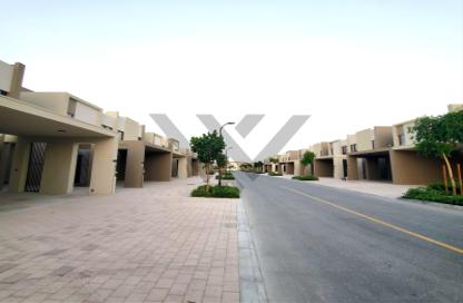 Villa - 3 Bedrooms - 4 Bathrooms for rent in La Violeta 2 - La Violeta - Villanova - Dubai Land - Dubai