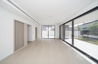Villa - 4 - 6 for rent in Jebel Ali Village Villas - Jebel Ali Village - Jebel Ali - Dubai