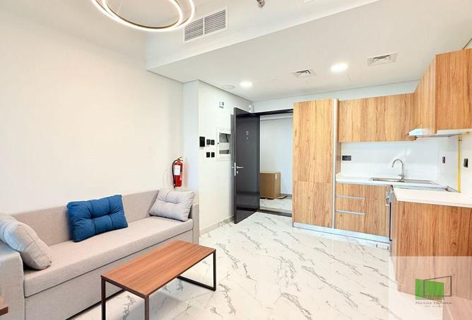 83226133 - Property Image 2