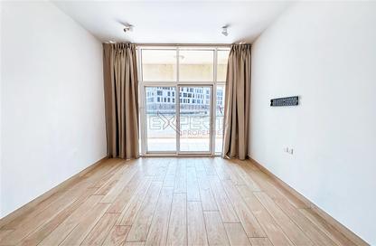 Apartment - Studio - 1 Bathroom for rent in Azizi Aliyah - Dubai Healthcare City 2 - Al Jaddaf - Dubai