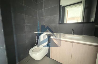 Apartment - 1 - 2 for rent in The Boulevard 1 - Aljada - Sharjah