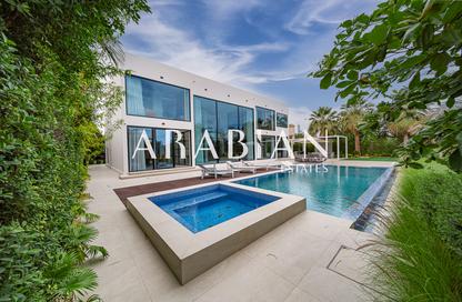 Villa - 5 - 6 for sale in Entertainment Foyer - European Clusters - Jumeirah Islands - Dubai