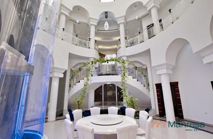 Villa - 7+ Bedrooms - 7 Bathrooms for rent in Sector E - Emirates Hills - Dubai