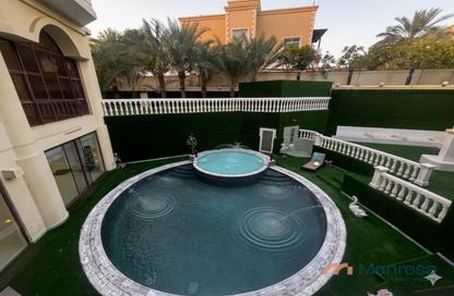Villa - 7+ Bedrooms - 7 Bathrooms for rent in Sector E - Emirates Hills - Dubai
