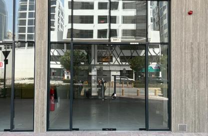 Shop - Studio - 2 Bathrooms for rent in Haas Building - Jumeirah Garden City - Al Satwa - Dubai