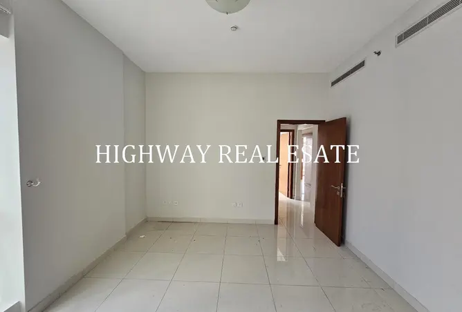 136122227 - Property Image 3