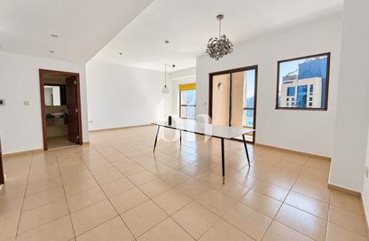 Apartment - 2 - 3 for sale in Rimal 6 - Rimal - Jumeirah Beach Residence - Dubai