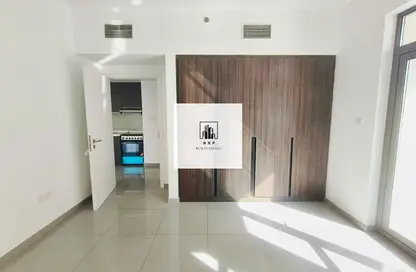 شقة - غرفة نوم - 1 حمام للايجار في أبتاون الزاهية - الزاهية - تجارية مويلح - الشارقة