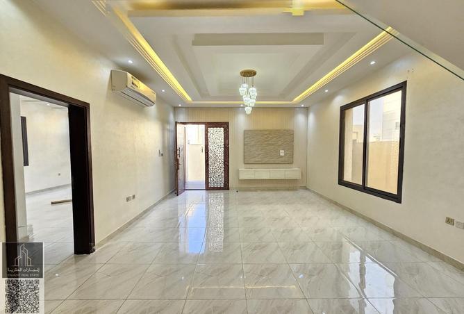 58164217 - Property Image 3