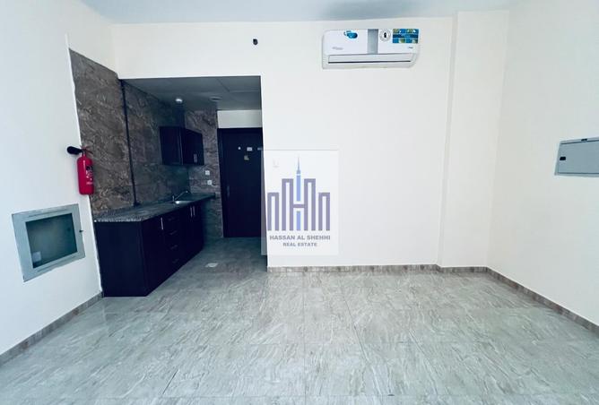 75032804 - Property Image 2