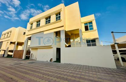 Villa - 3 Bedrooms - 5 Bathrooms for rent in Al Zaafaran - Al Khabisi - Al Ain