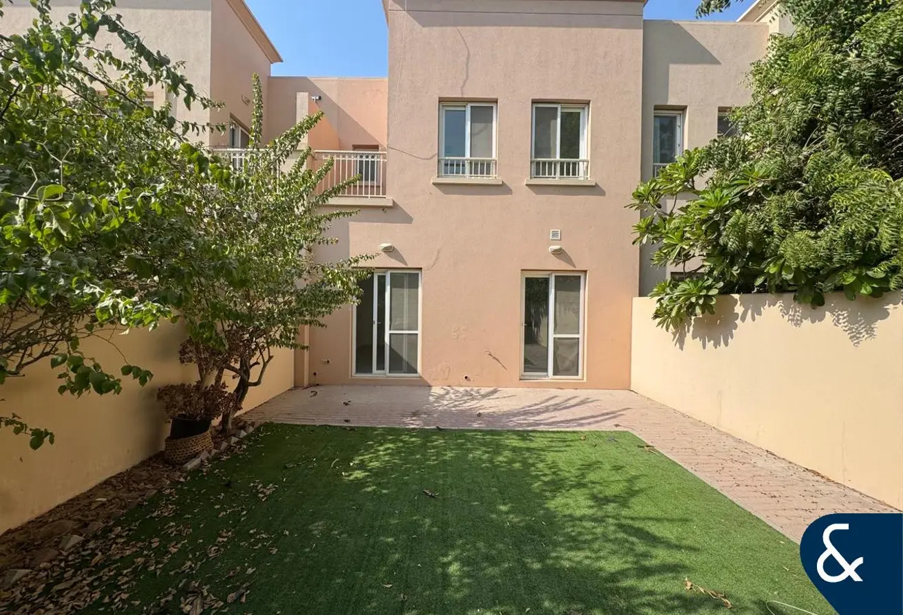 153283900 - Property Main Image