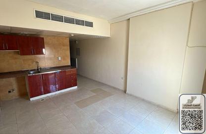 Apartment - Studio - 1 Bathroom for rent in Al Mina Building - Al Rawda 2 - Al Rawda - Ajman