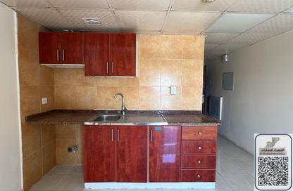 Apartment - Studio - 1 Bathroom for rent in Al Mina Building - Al Rawda 2 - Al Rawda - Ajman