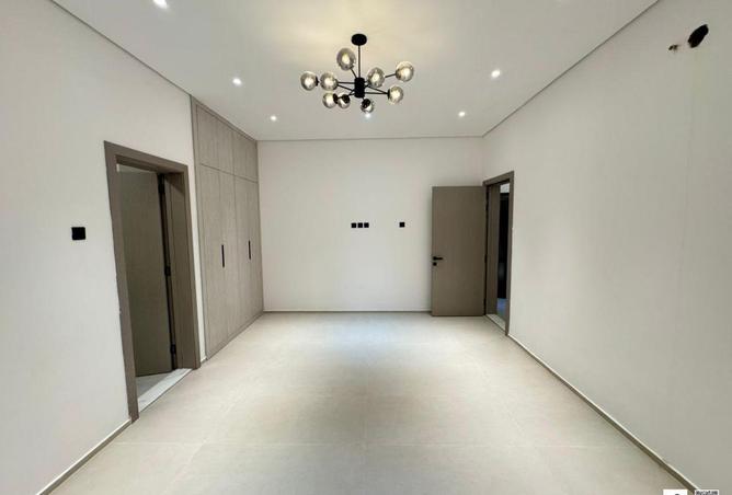 106833846 - Property Main Image