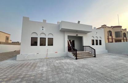 Villa - 3 Bedrooms - 4 Bathrooms for rent in Al Raqaib 1 - Al Raqaib - Ajman