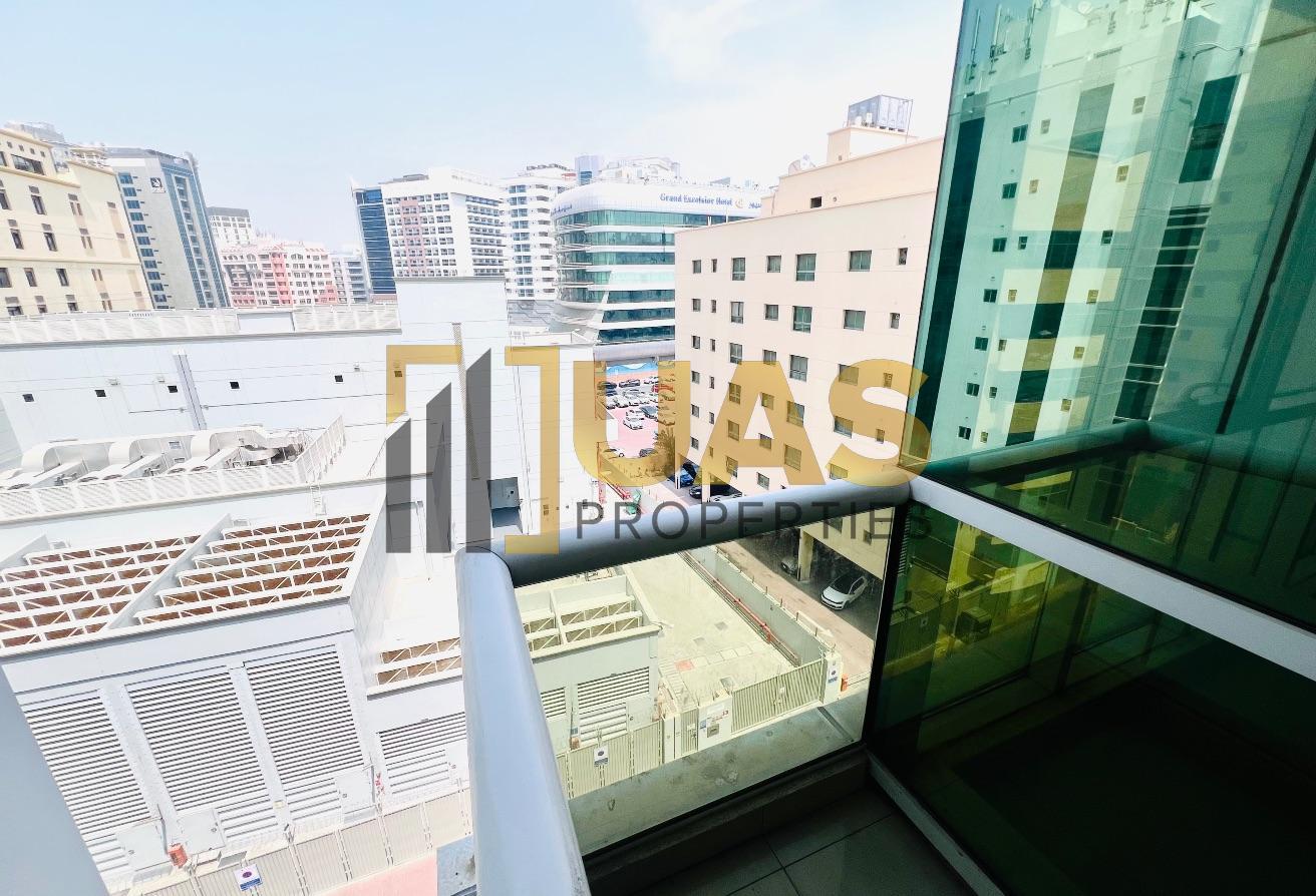 Stunning 1bhk | Family building | Prime location photo 4
