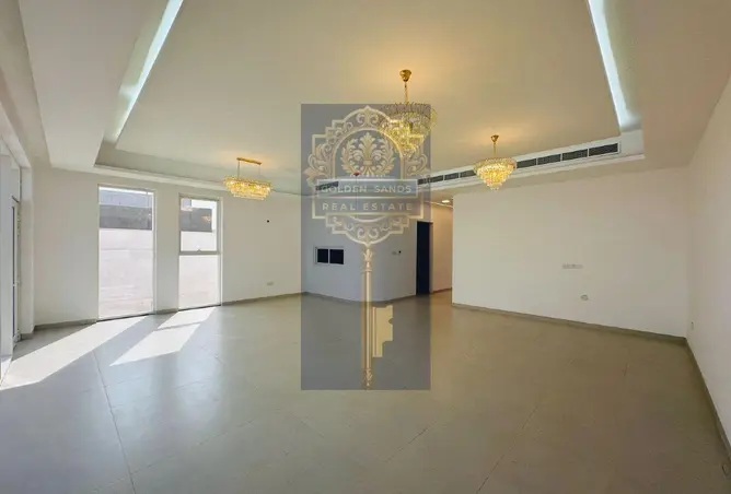 92700700 - Property Image 3