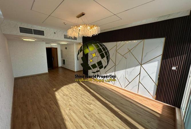 84072502 - Property Main Image