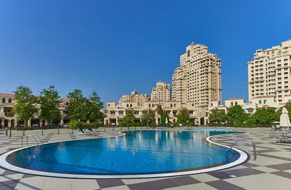 تاون هاوس - 3 غرف نوم - 3 حمامات للايجار في تاون هاوسز قرية الحمرا - قرية الحمرا - رأس الخيمة