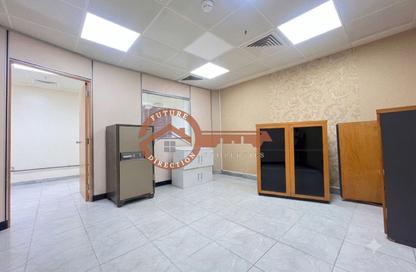 Business Centre - Studio - 1 Bathroom for rent in Ivory Hotel Apartment - Al Zahiyah - Abu Dhabi Business Centre - Studio - 1 Bathroom for rent in Ivory Hotel Apartment - Al Zahiyah - Abu Dhabi