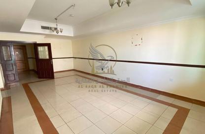 Apartment - 2 Bedrooms - 2 Bathrooms for rent in Al Mujarrah - Al Sharq - Sharjah