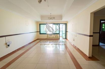 Apartment - 2 Bedrooms - 2 Bathrooms for rent in Al Mujarrah - Al Sharq - Sharjah