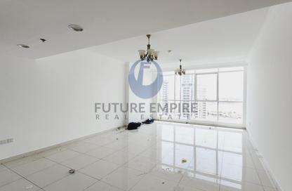 Apartment - 2 - 3 for rent in Majestic Tower - Al Abraj street - Business Bay - Dubai