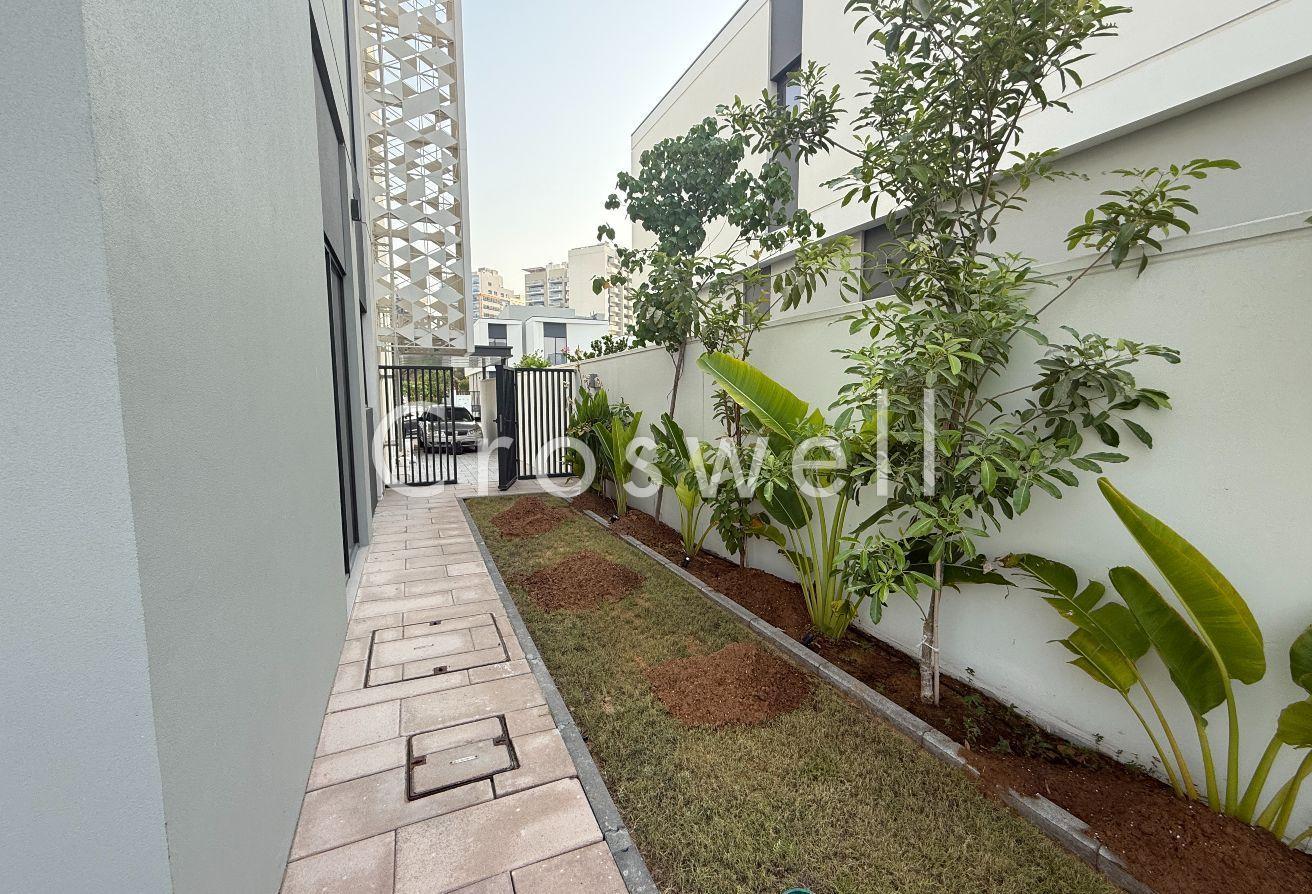 Vastu | Prime Location | Private Swimming Pool photo 27