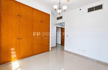 Apartment - 2 - 2 for sale in Khan Saheb Building 1 - Dubai Silicon Oasis - Dubai