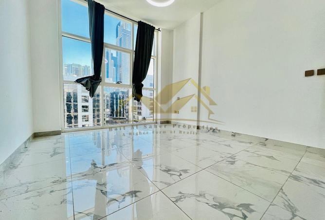 61688213 - Property Image 2