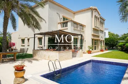 فيلا - 4 غرف نوم - 6 حمامات للايجار في المجموعة 10 - جزر الجميرا - دبي