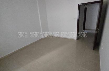 Apartment - 1 Bedroom - 2 Bathrooms for rent in New Al Taawun Road - Al Taawun - Sharjah