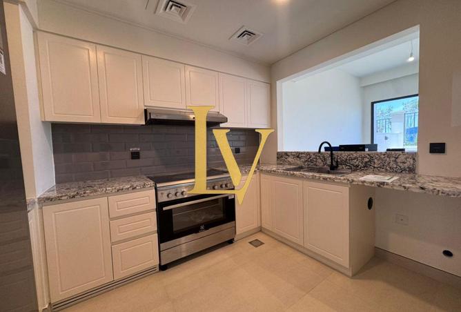 103678576 - Property Image 3