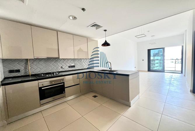 136107002 - Property Image 2