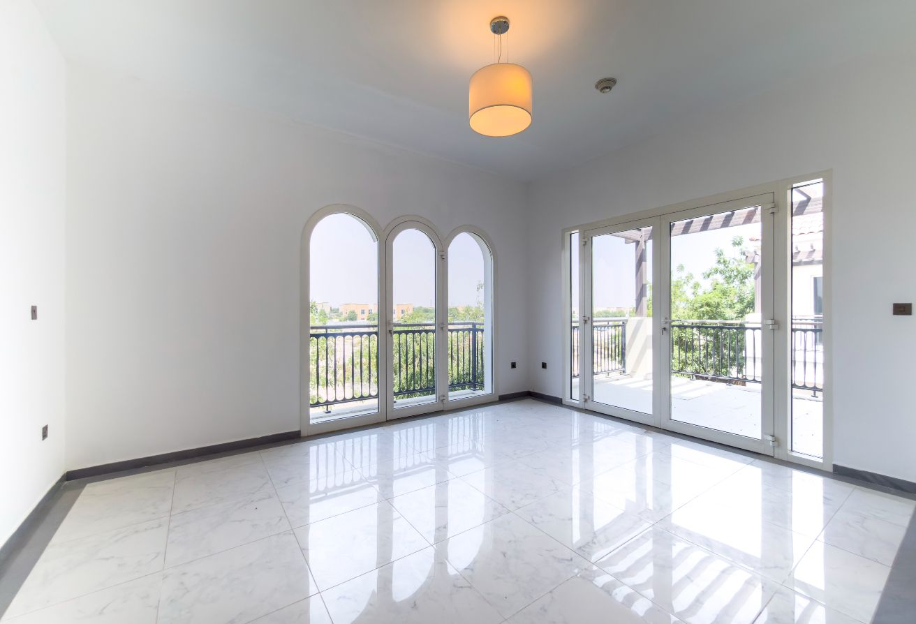 4 bedroom villa in Al Habtoor Polo Resort and Club - The Residences: 16