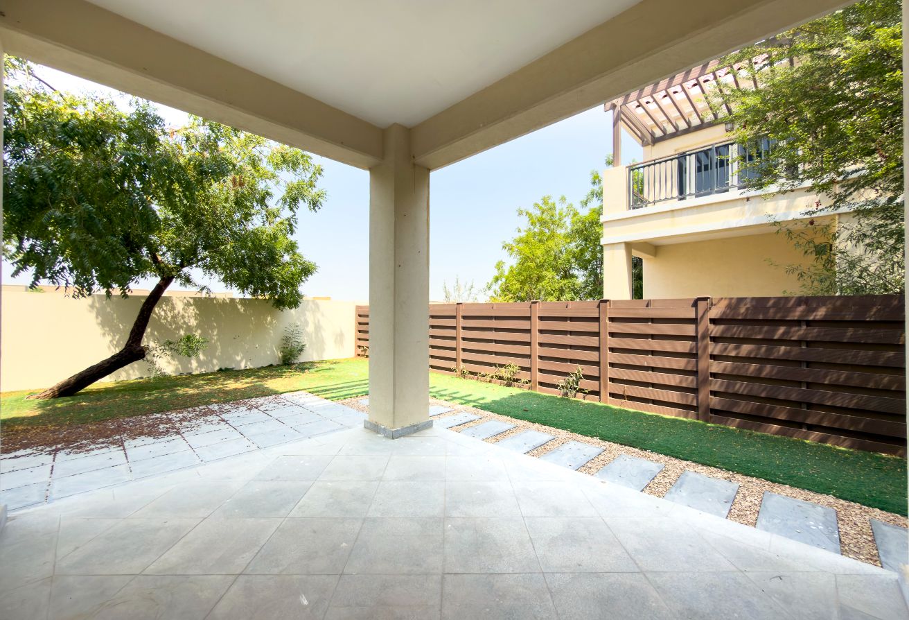 4 bedroom villa in Al Habtoor Polo Resort and Club - The Residences: 26