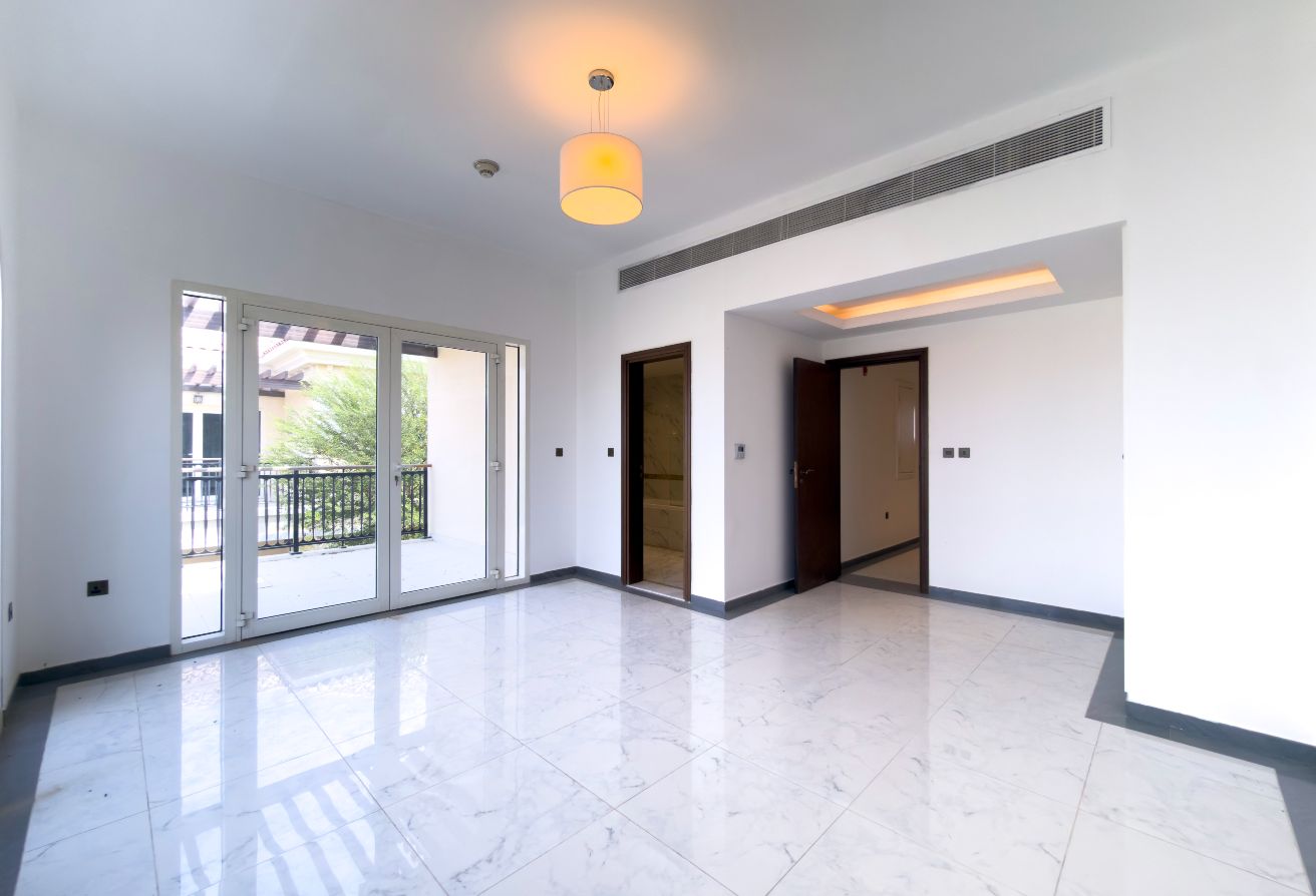 4 bedroom villa in Al Habtoor Polo Resort and Club - The Residences: 18