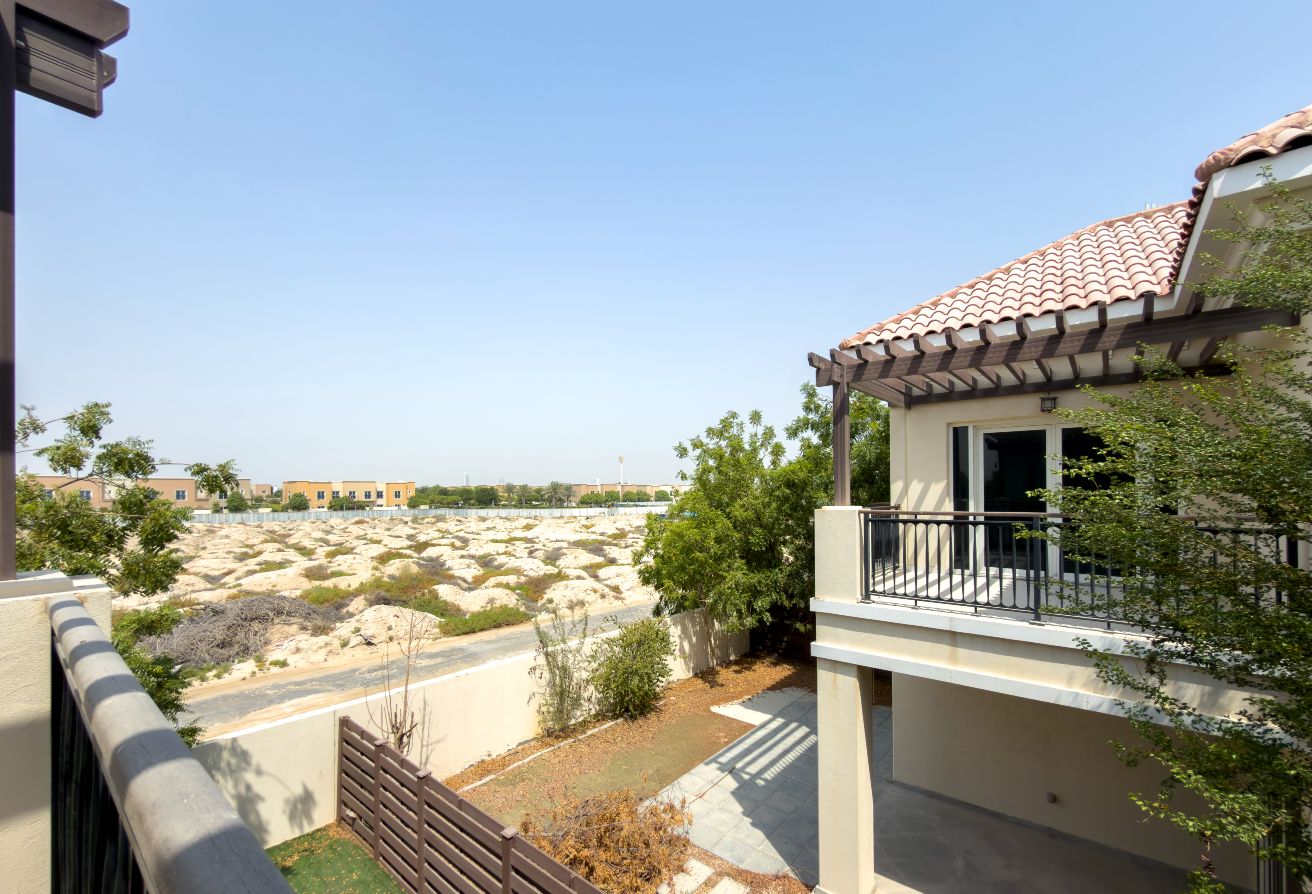 4 bedroom villa in Al Habtoor Polo Resort and Club - The Residences: 24