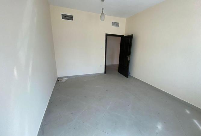 54458747 - صورة العقار 2