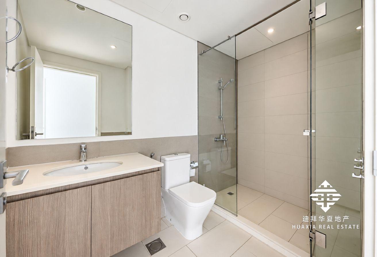 Direct Park Access |Boulevard View|Well Maintained photo 7
